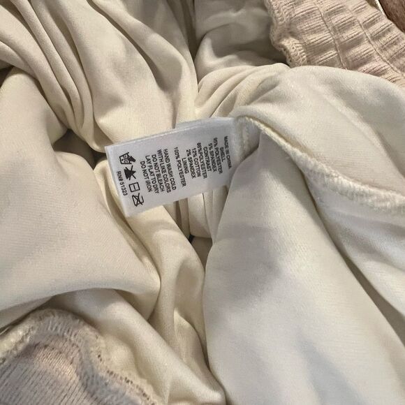 1 State womens sequin joggers size M - Picture 5 of 8